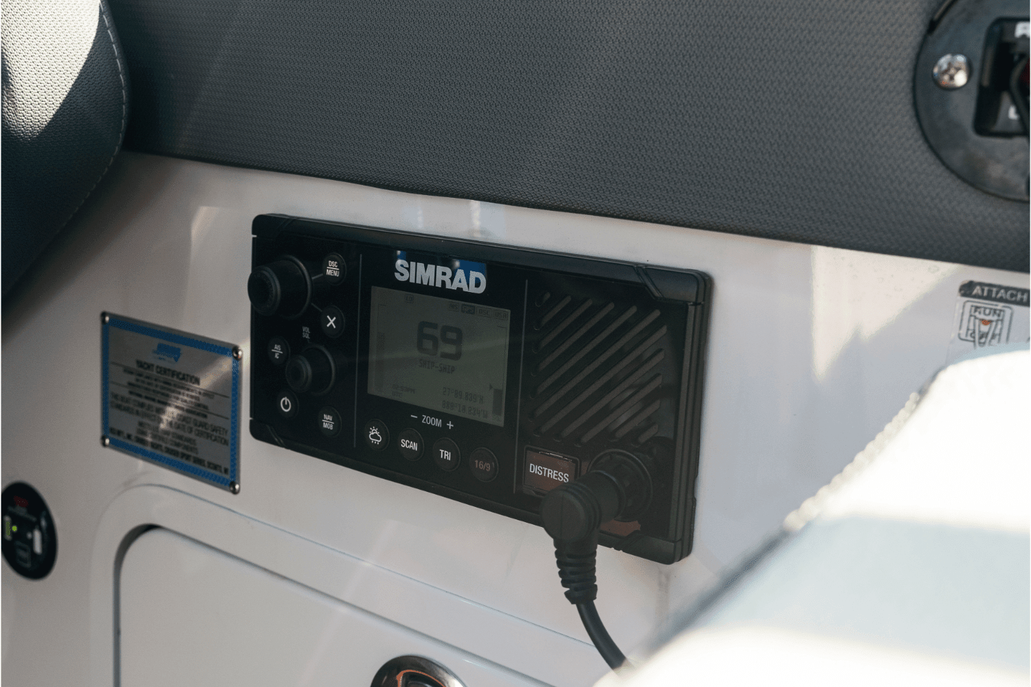 2026 Cruisers Yachts 38 GLS Outboard Image Thumbnail #80