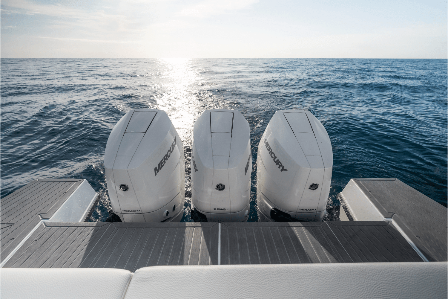 2026 Cruisers Yachts 38 GLS Outboard Image Thumbnail #54