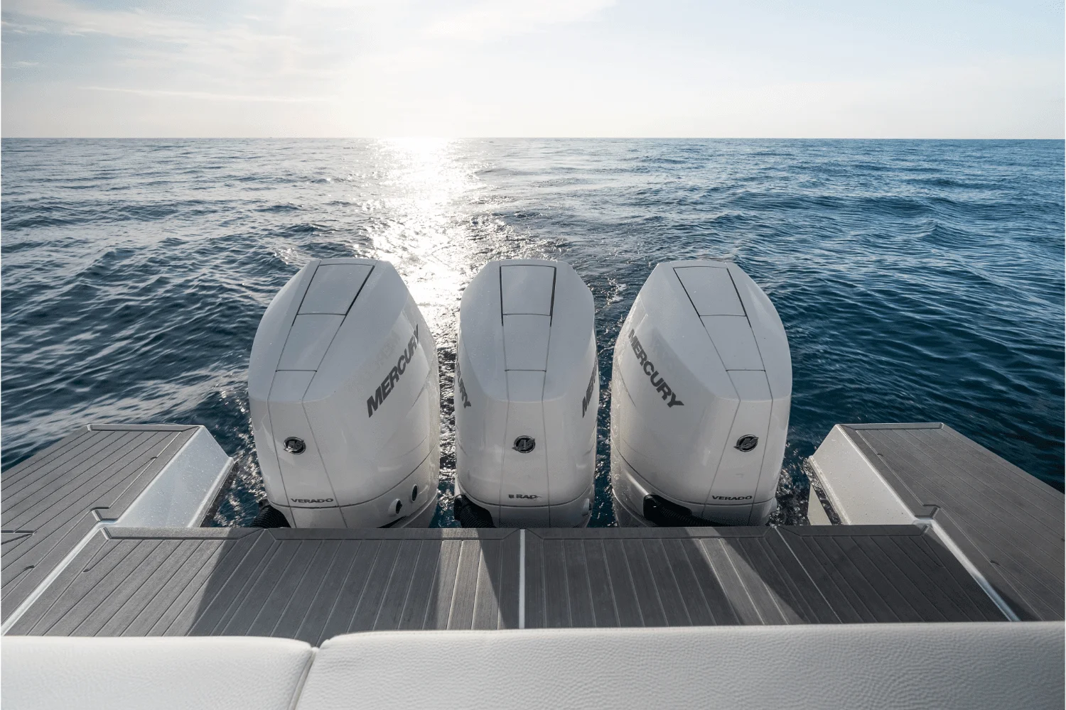 2026 Cruisers Yachts 38 GLS Outboard Image Thumbnail #54