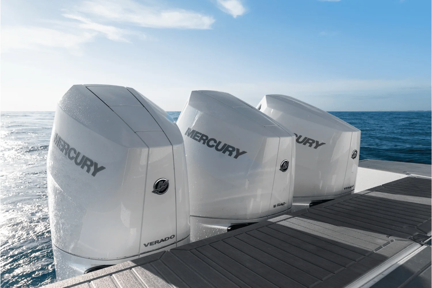 2026 Cruisers Yachts 38 GLS Outboard Image Thumbnail #49