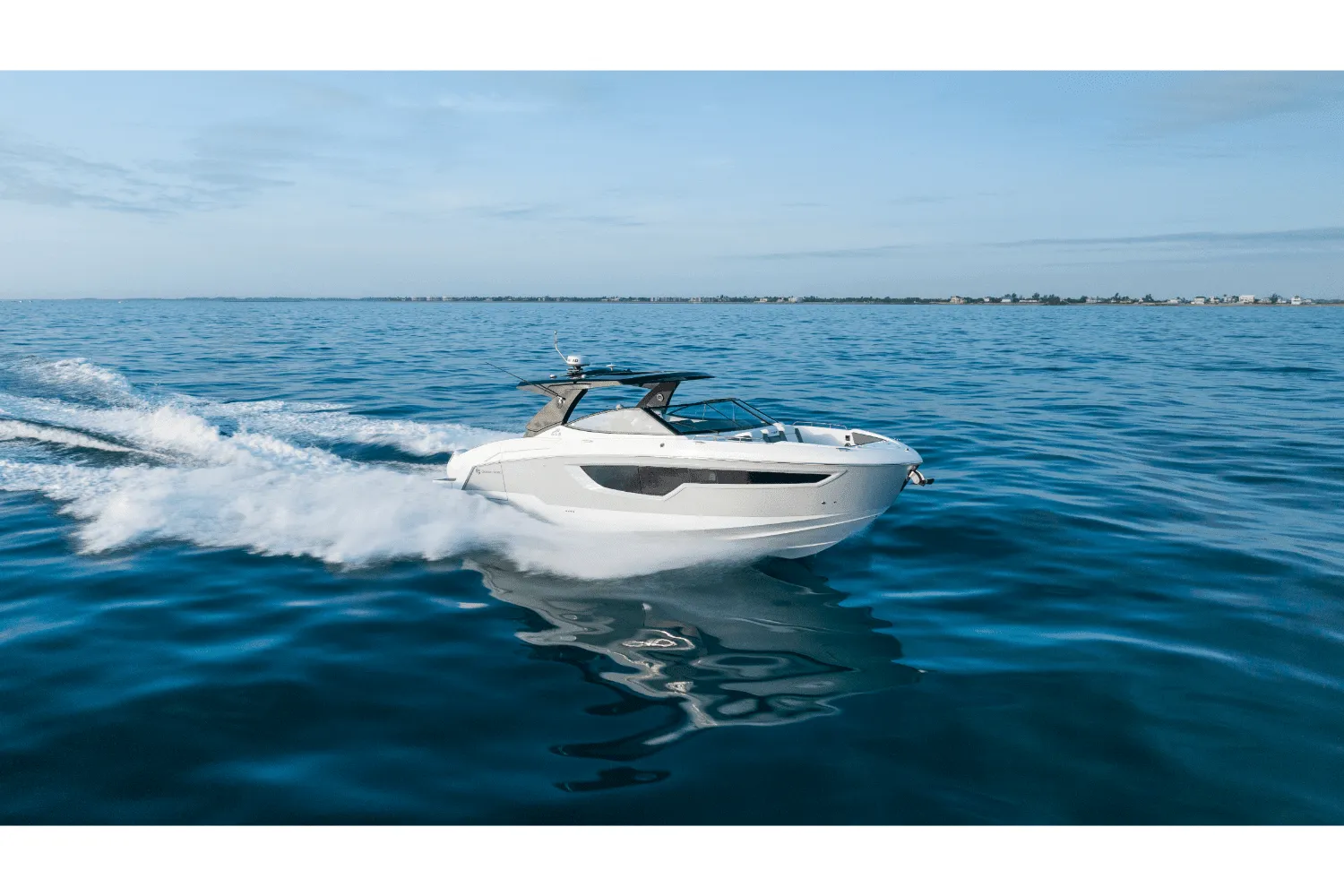 2026 Cruisers Yachts 38 GLS Outboard Image Thumbnail #16