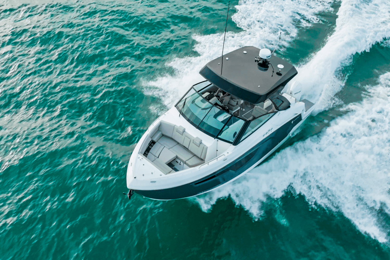 2026 Cruisers Yachts 34 GLS Outboard Image Thumbnail #54