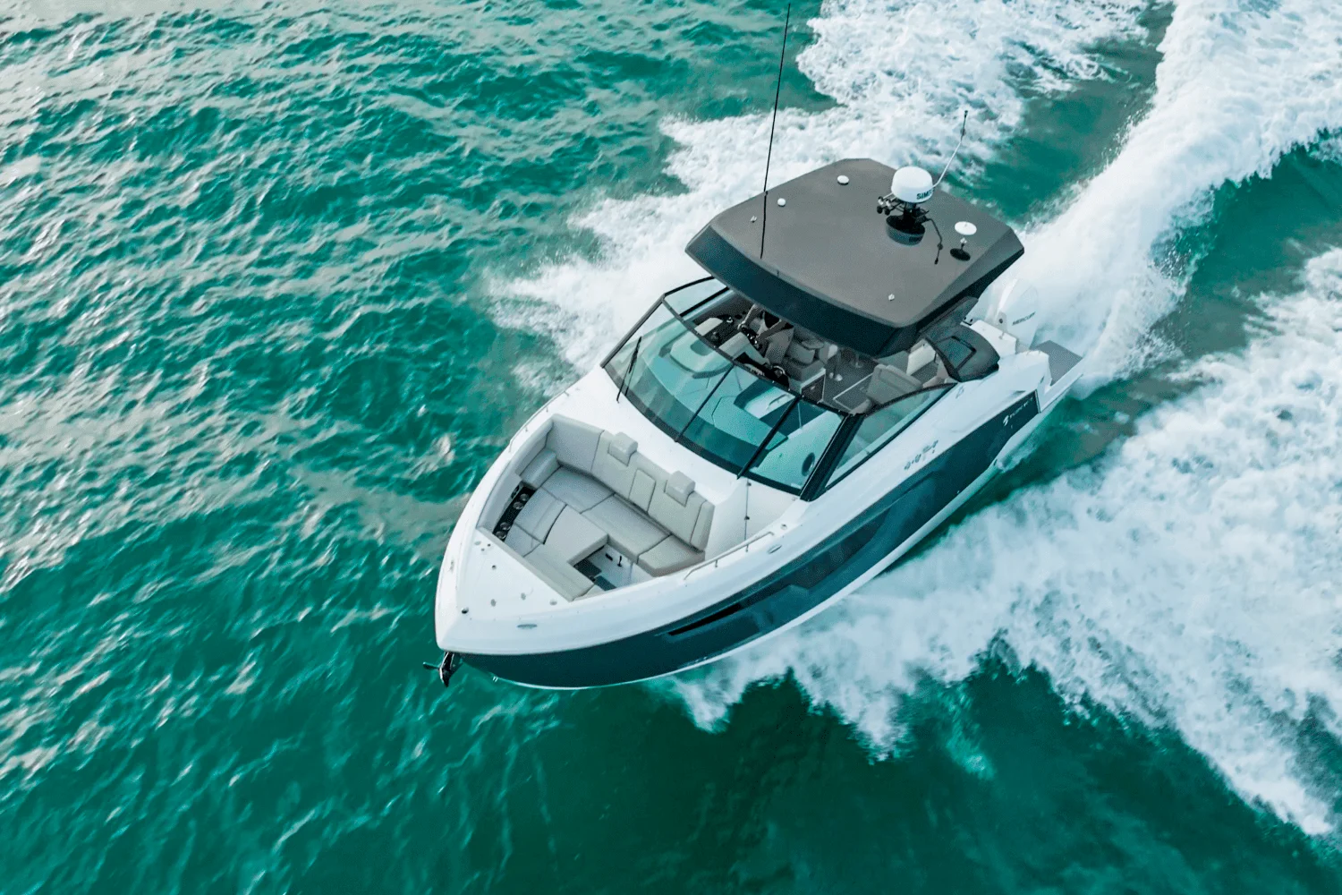 2026 Cruisers Yachts 34 GLS Outboard Image Thumbnail #54