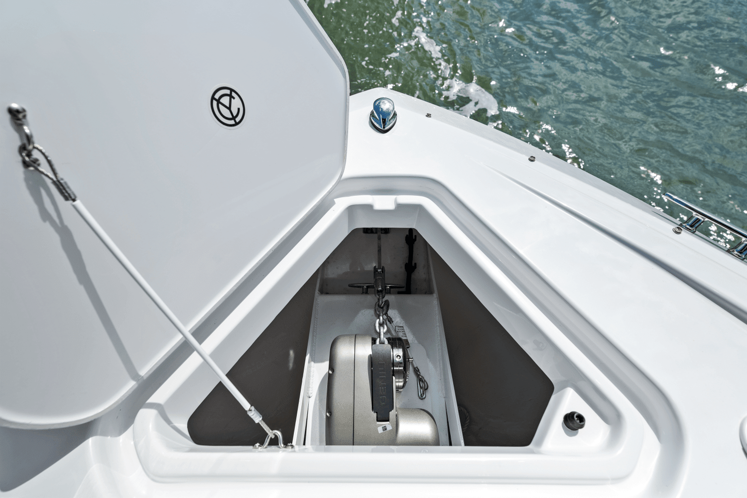 2026 Cruisers Yachts 34 GLS Outboard Image Thumbnail #21