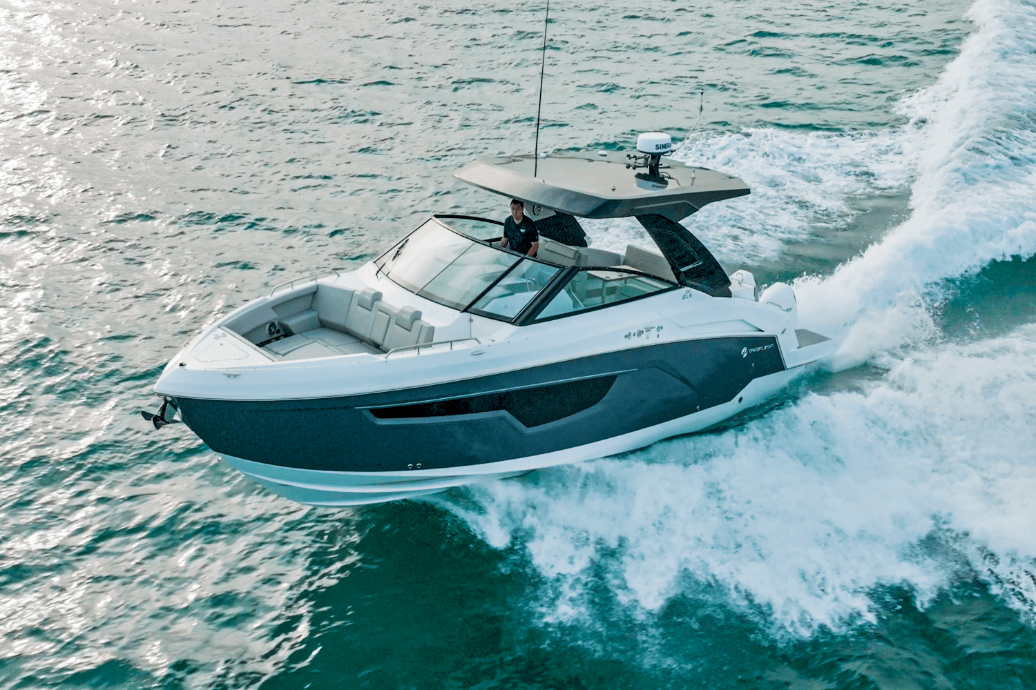 2026 Cruisers Yachts 34 GLS Outboard Image Thumbnail #57