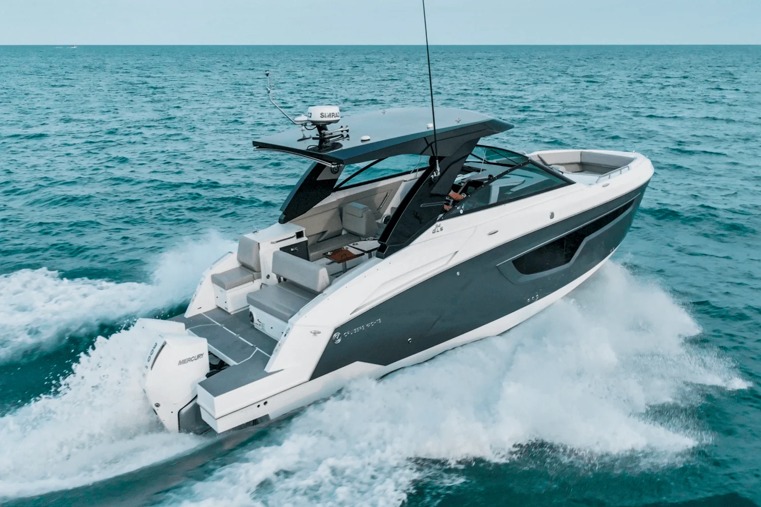 2026 Cruisers Yachts 34 GLS Outboard Image Thumbnail #55