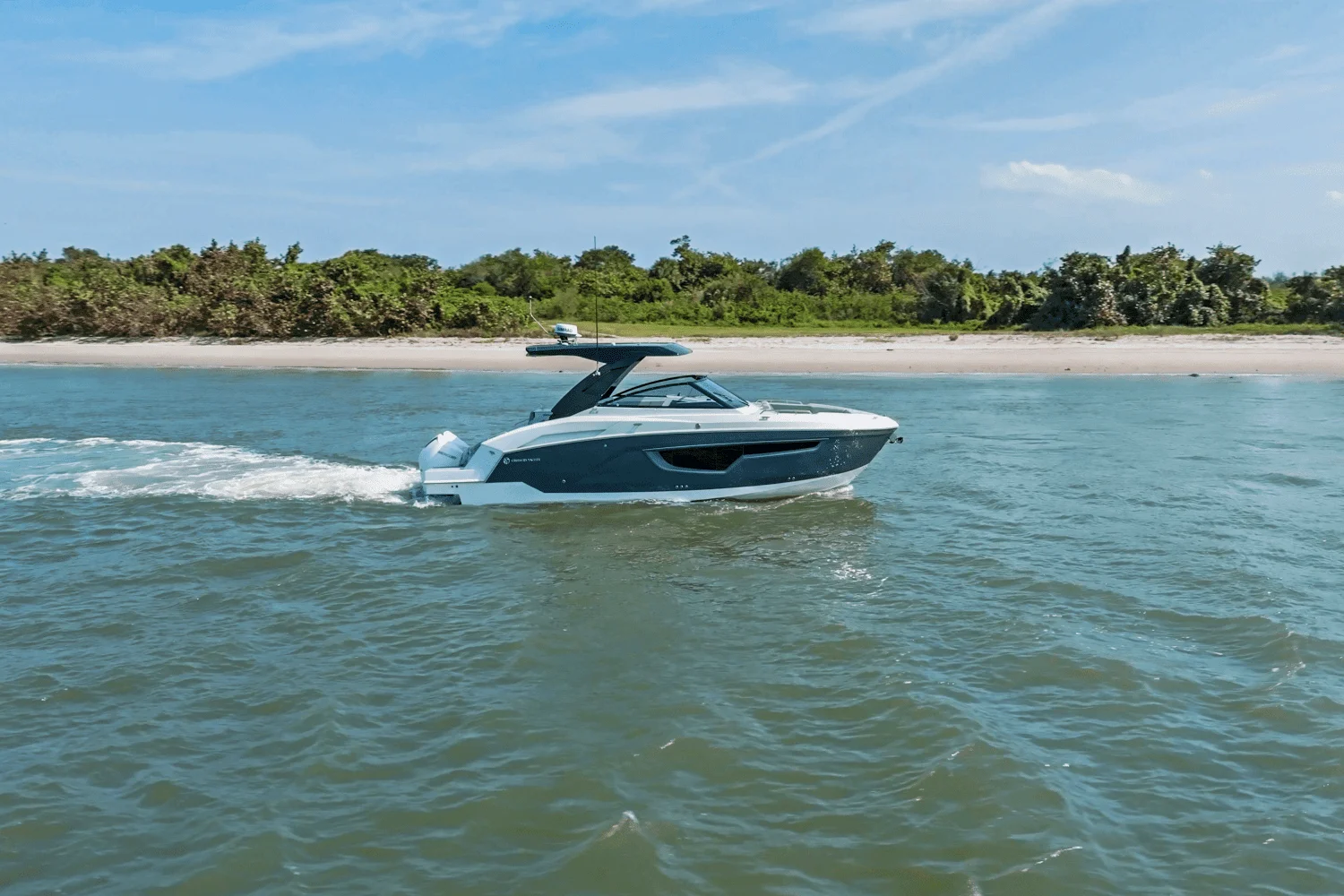 2026 Cruisers Yachts 34 GLS Outboard Image Thumbnail #33