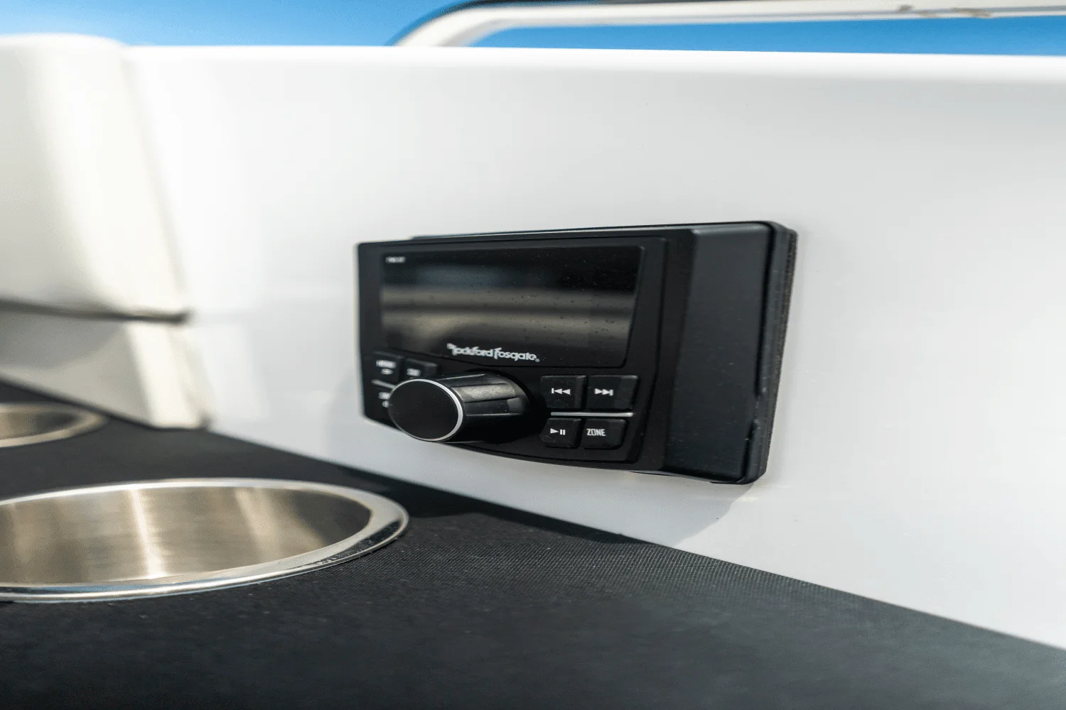 2026 Cruisers Yachts 34 GLS Outboard Image Thumbnail #83