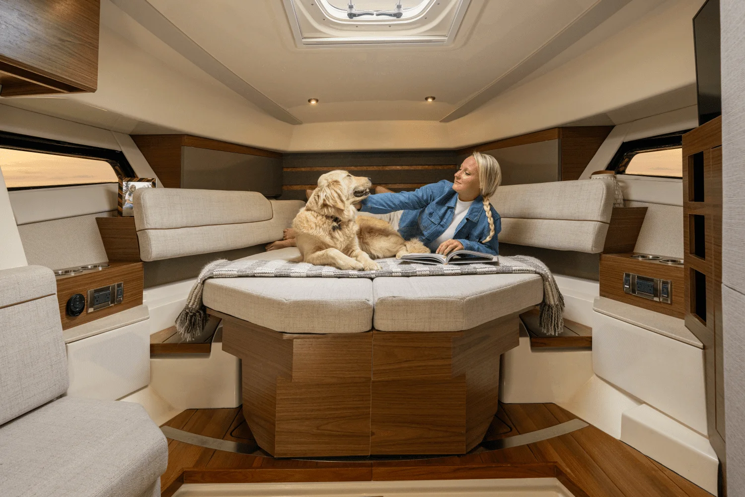 2026 Boston Whaler 365 Conquest Image Thumbnail #23