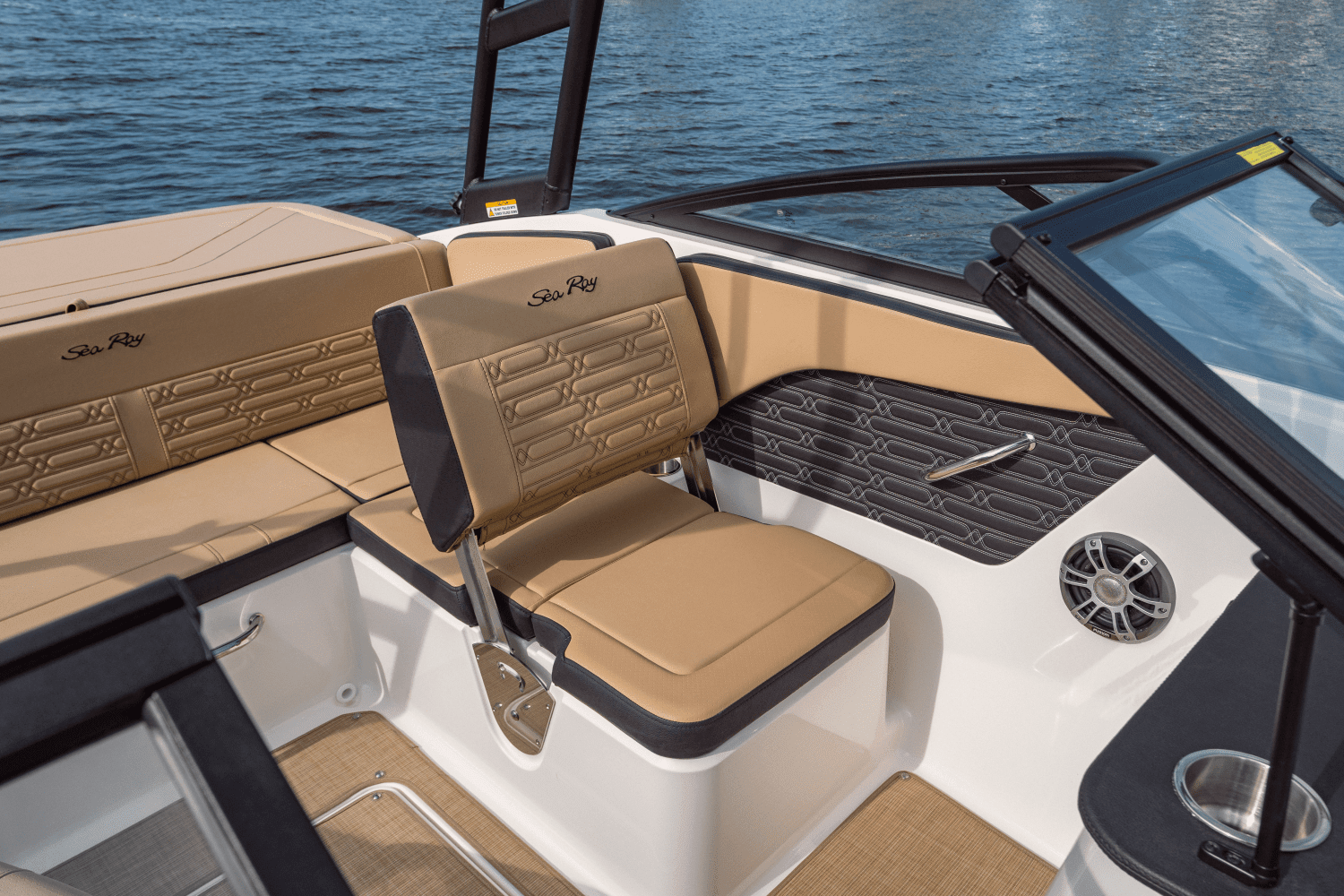 2026 Sea Ray SPX 190 Image Thumbnail #53