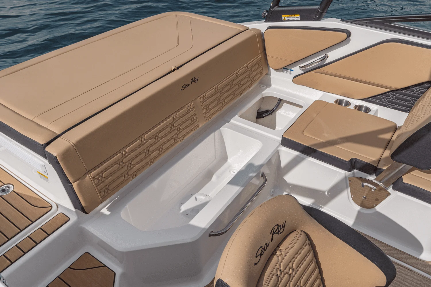 2025 Sea Ray SPX 190 Image Thumbnail #44