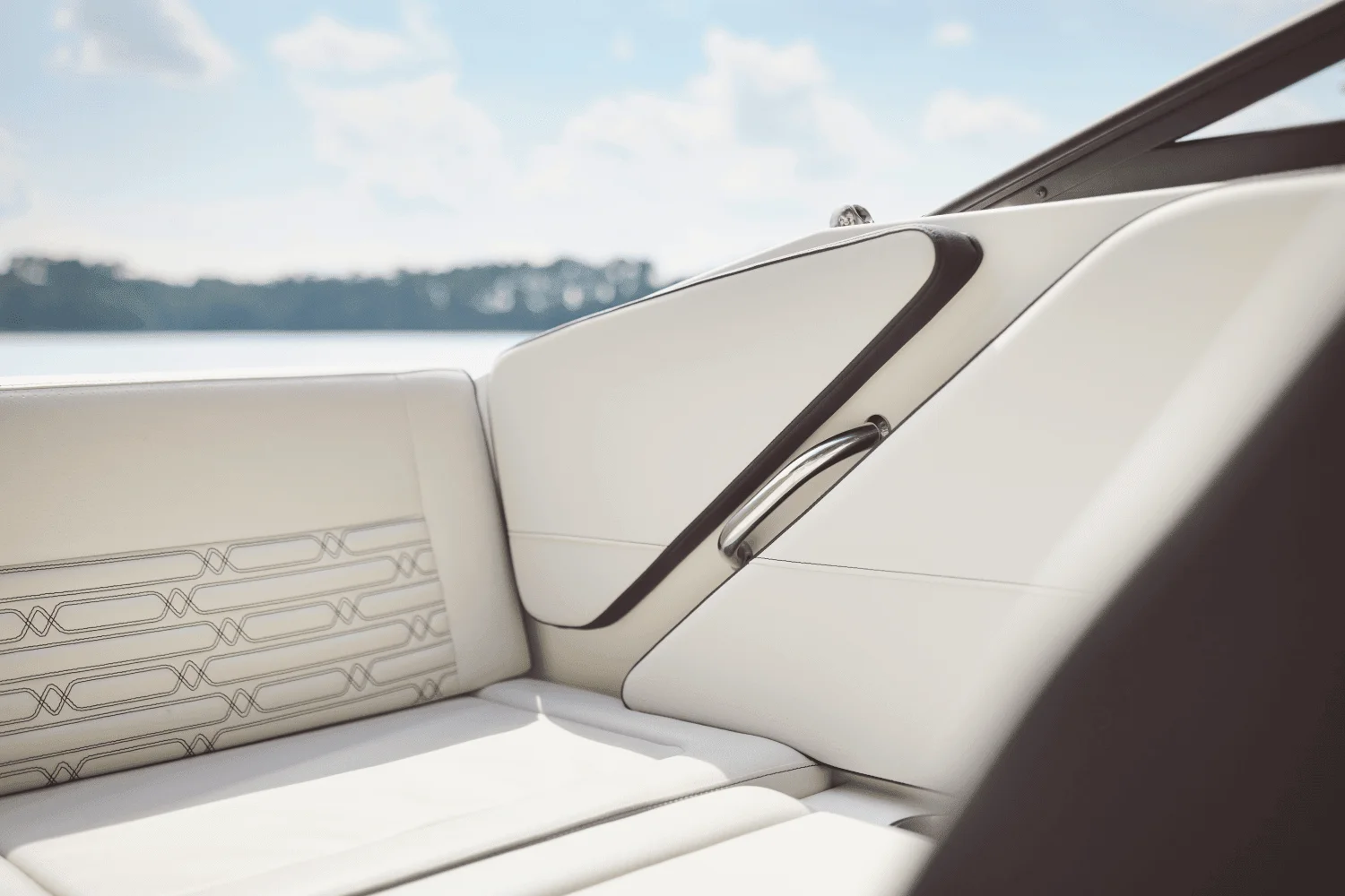 2025 Sea Ray SPX 190 Image Thumbnail #45