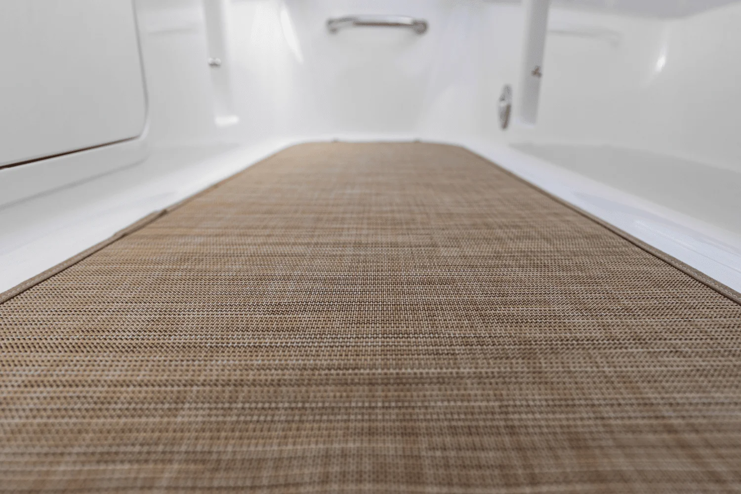 2026 Sea Ray SPX 190 Outboard Image Thumbnail #38