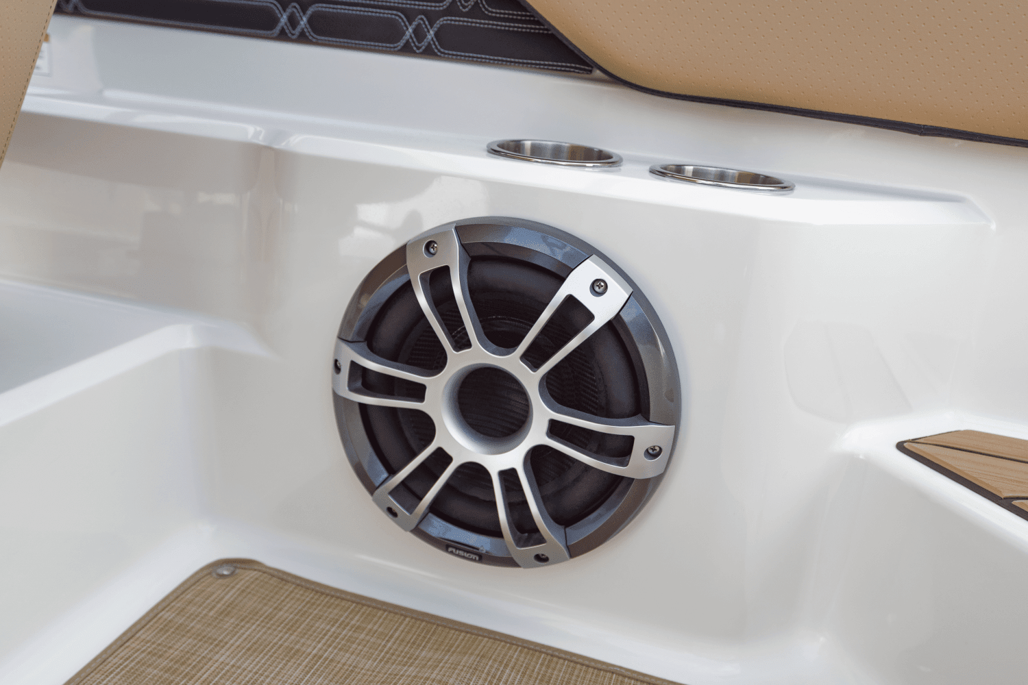 2025 Sea Ray SPX 190 Outboard Image Thumbnail #27