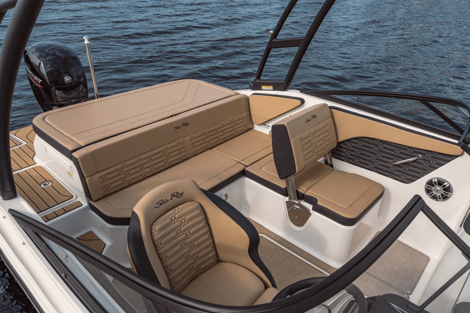 2026 Sea Ray SPX 190 Outboard Image Thumbnail #15