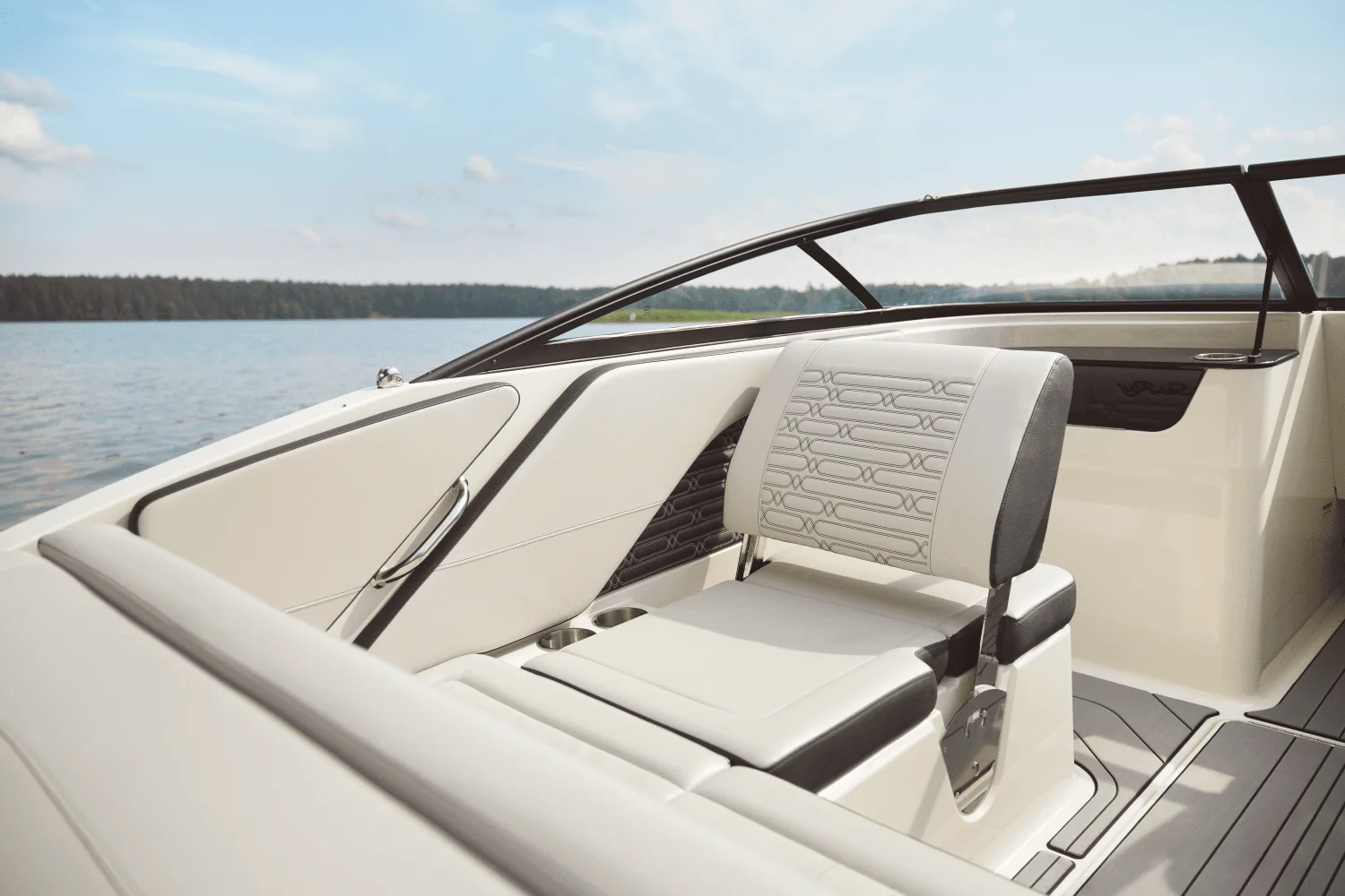 2026 Sea Ray SPX 190 Outboard Image Thumbnail #43