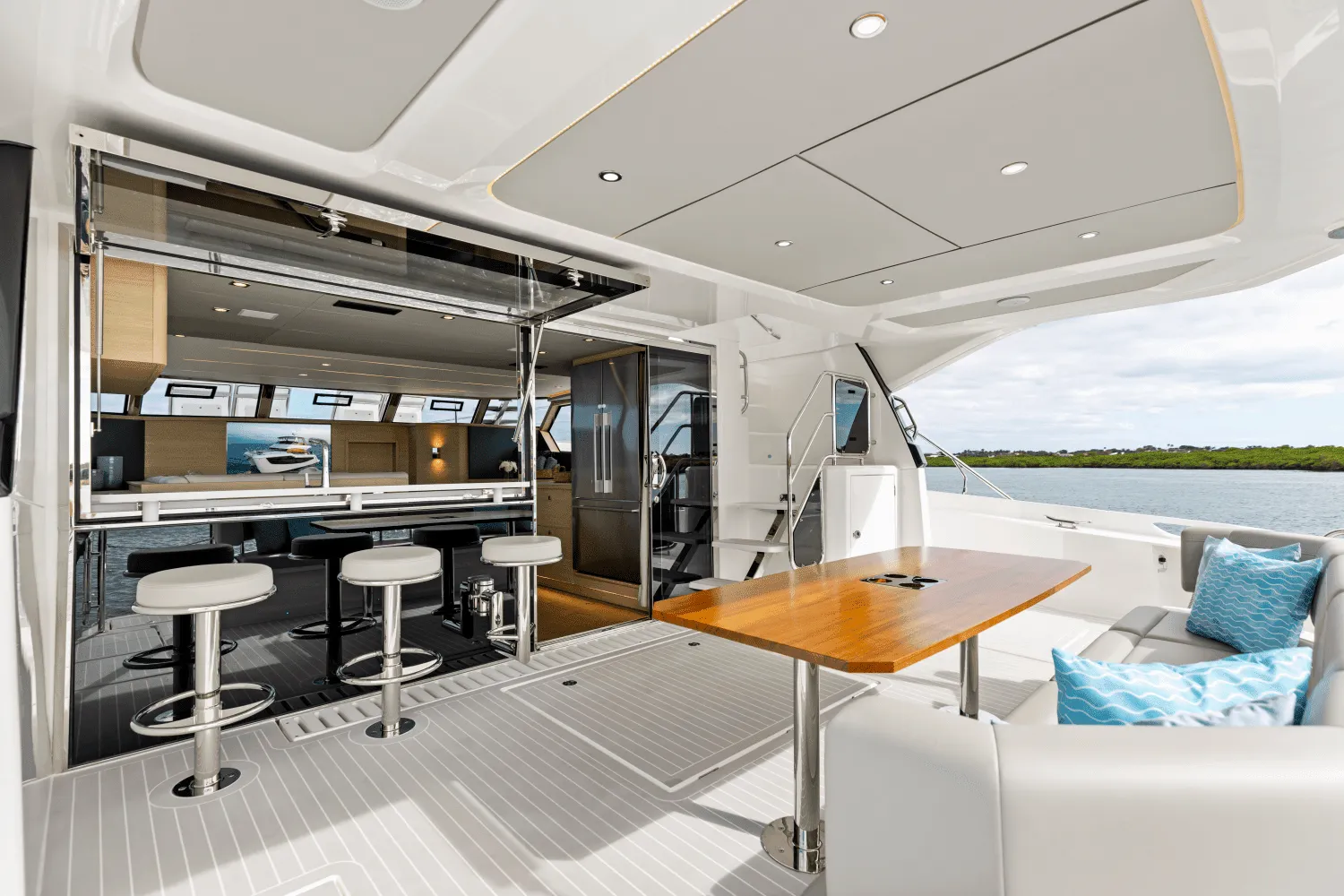 2025 Aquila
                                                             50 Yacht Image Thumbnail #32
