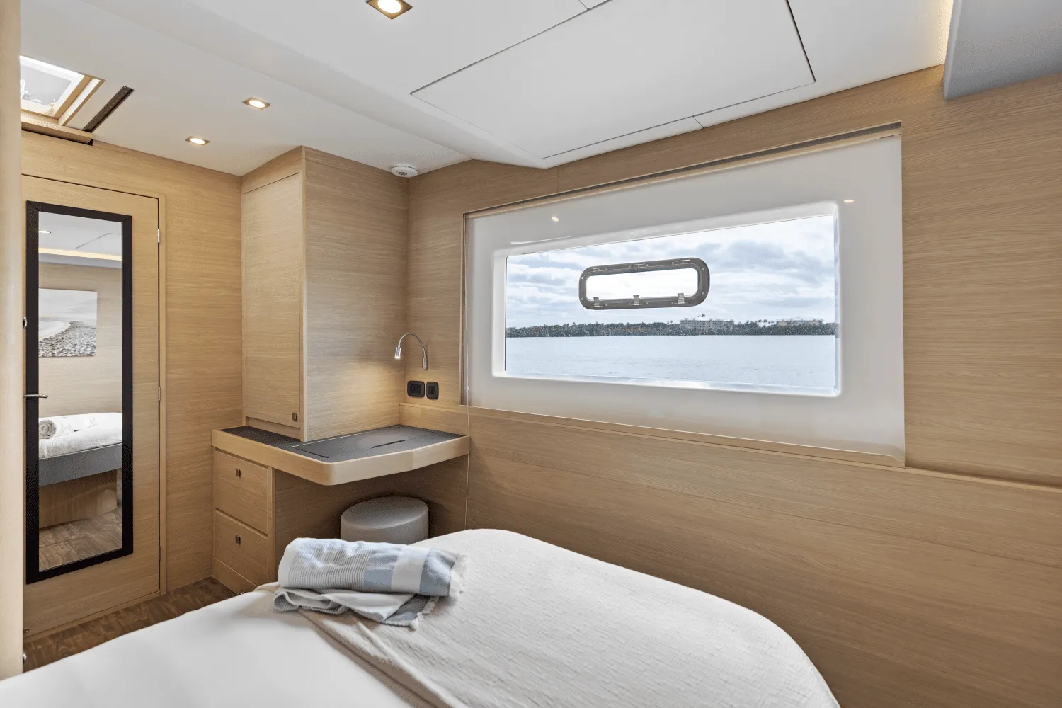 2025 Aquila
                                                             50 Yacht Image Thumbnail #82