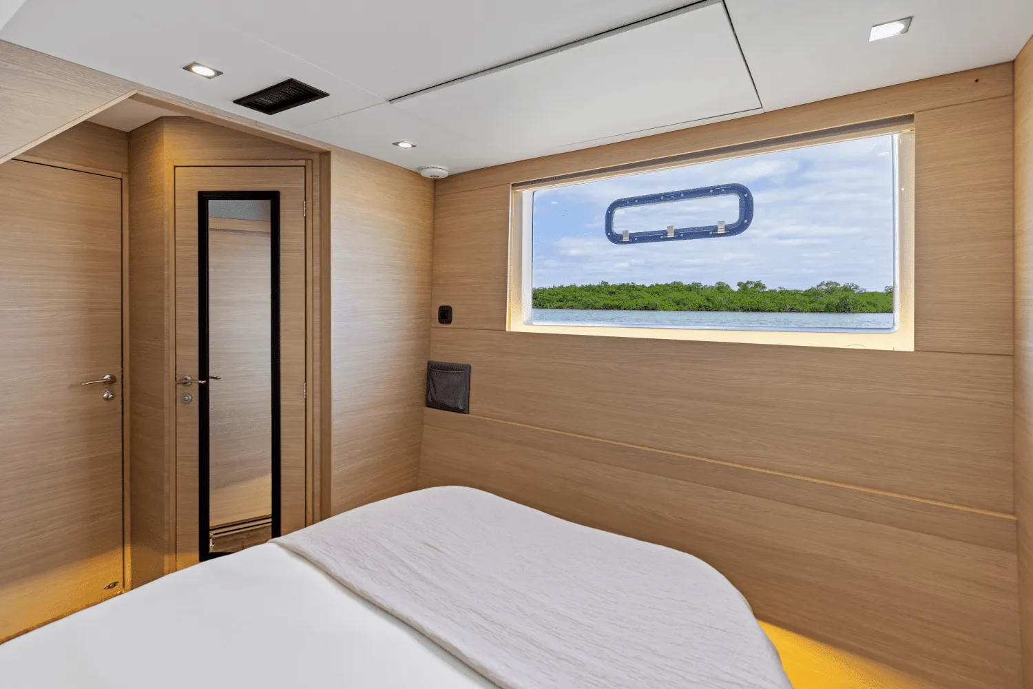 2025 Aquila
                                                             50 Yacht Image Thumbnail #72