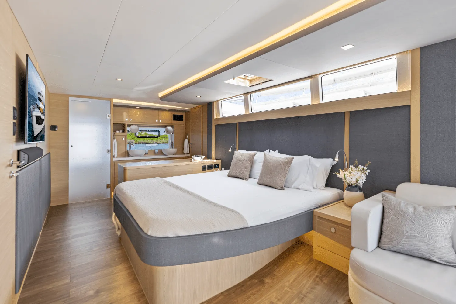 2025 Aquila
                                                             50 Yacht Image Thumbnail #95