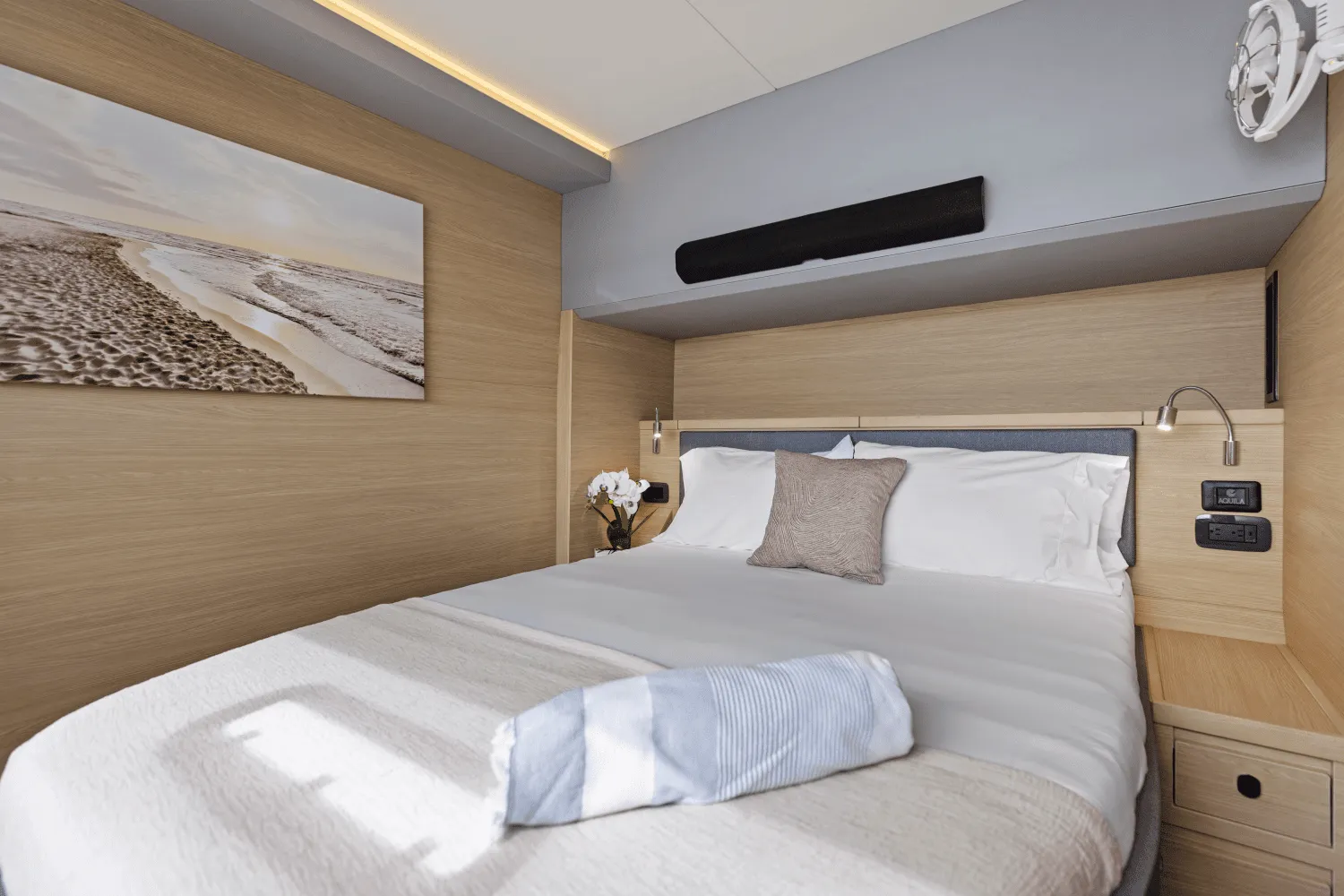 2025 Aquila
                                                             50 Yacht Image Thumbnail #84