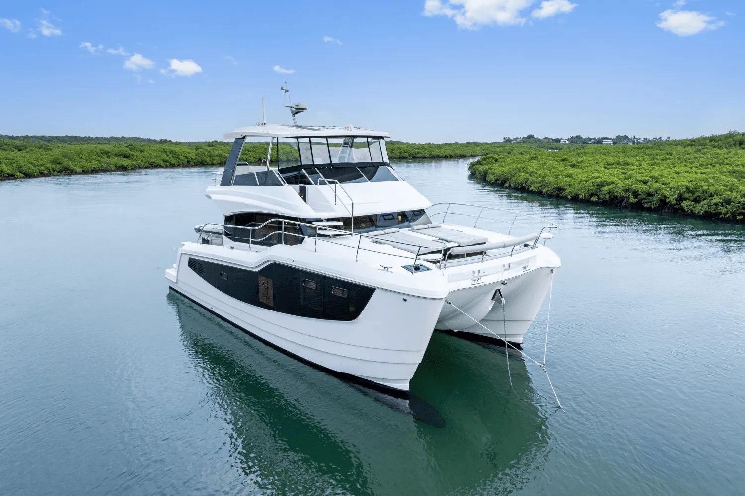 2025 Aquila
                                                             50 Yacht Image Thumbnail #25