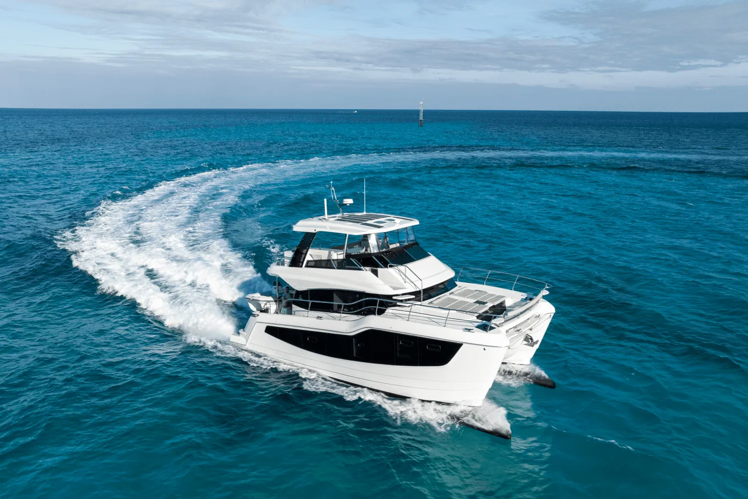 2025 Aquila 50 Yacht