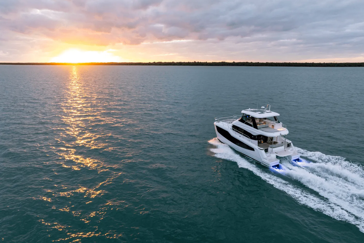 2025 Aquila
                                                             50 Yacht Image Thumbnail #8