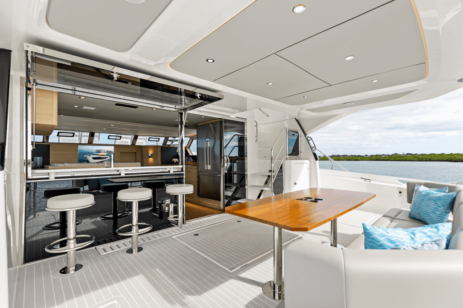 2026 Aquila
                                                             50 Yacht Image Thumbnail #32