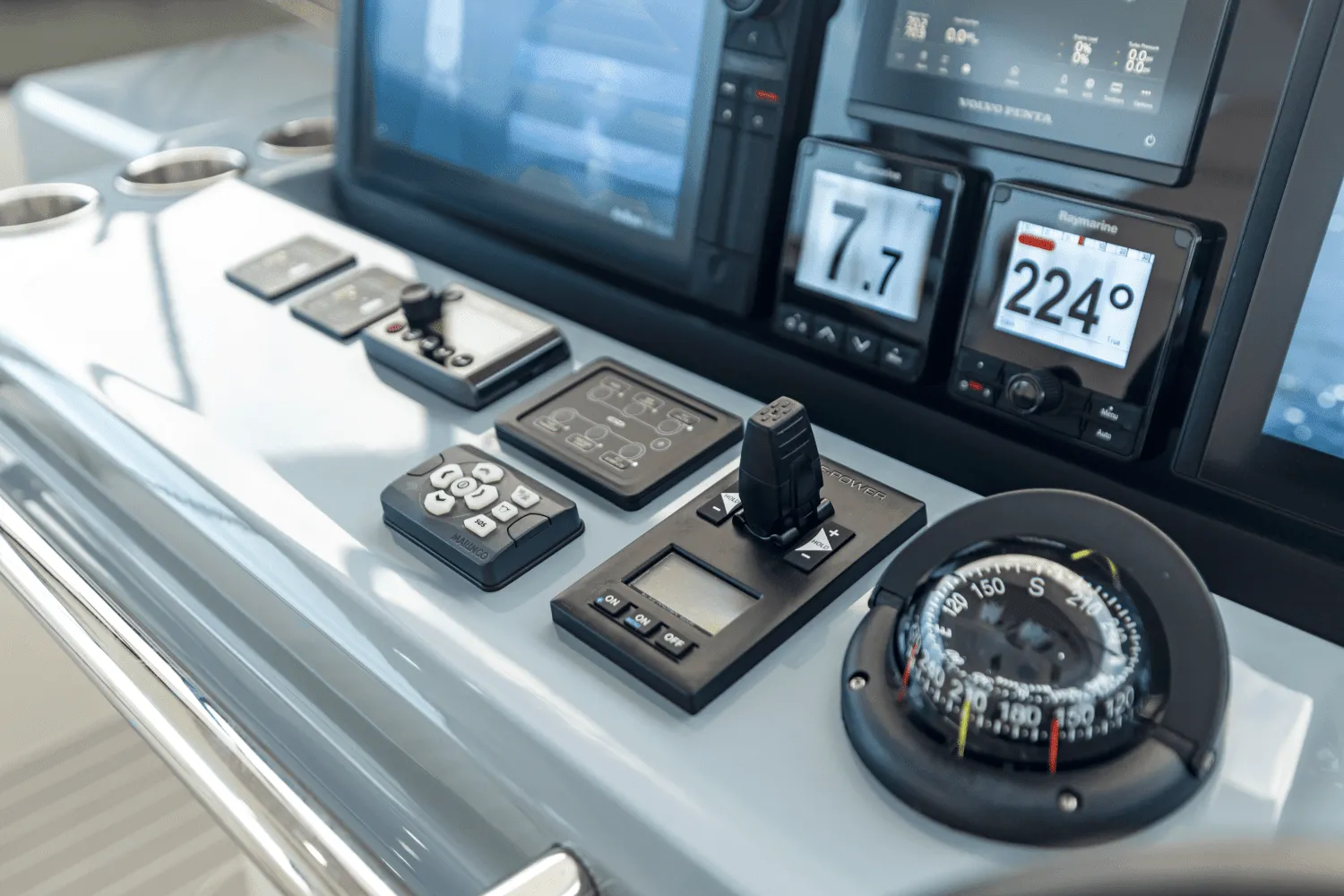 2025 Aquila
                                                             50 Yacht Image Thumbnail #55