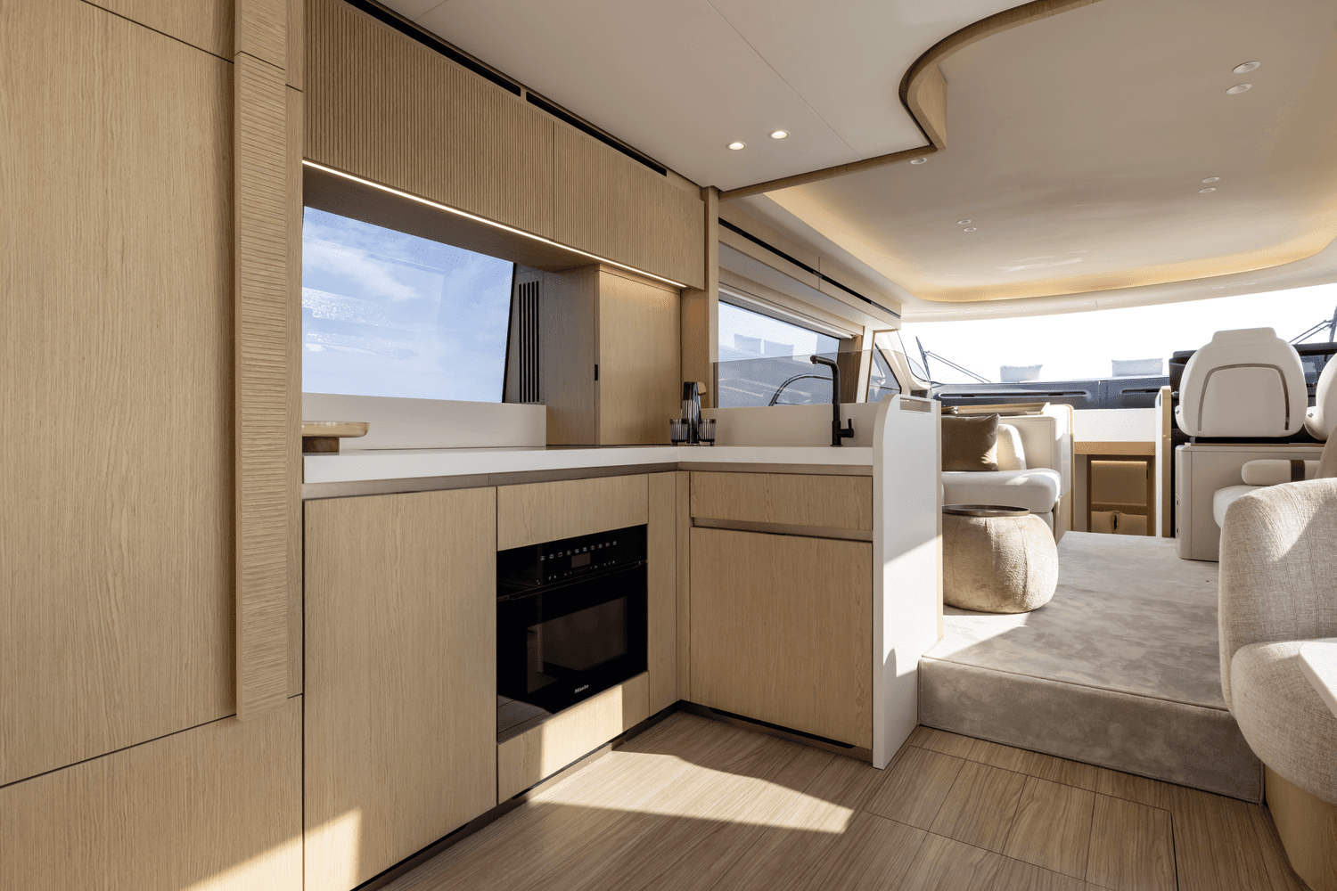 2025 Azimut
                                                             Fly 62 Image Thumbnail #13