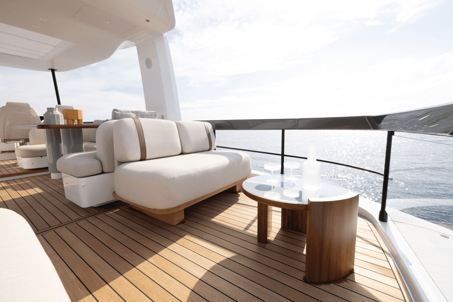 2025 Azimut
                                                             Fly 62 Image Thumbnail #10