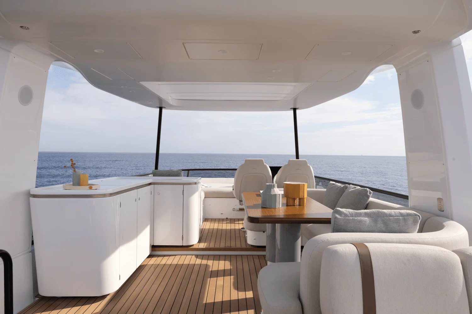 2026 Azimut Fly 62 Image Thumbnail #9