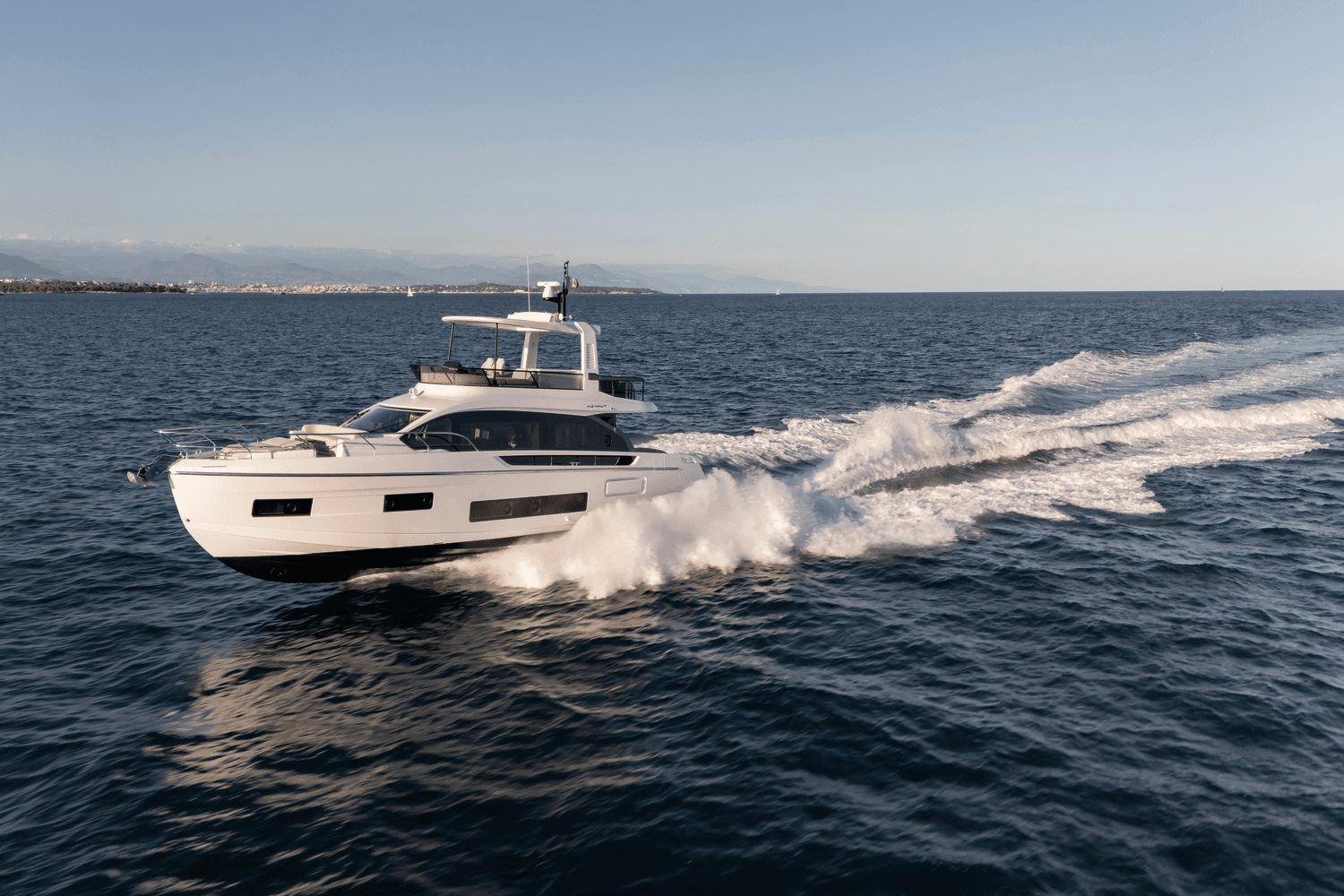 2025 Azimut
                                                             Fly 62 Image Thumbnail #3