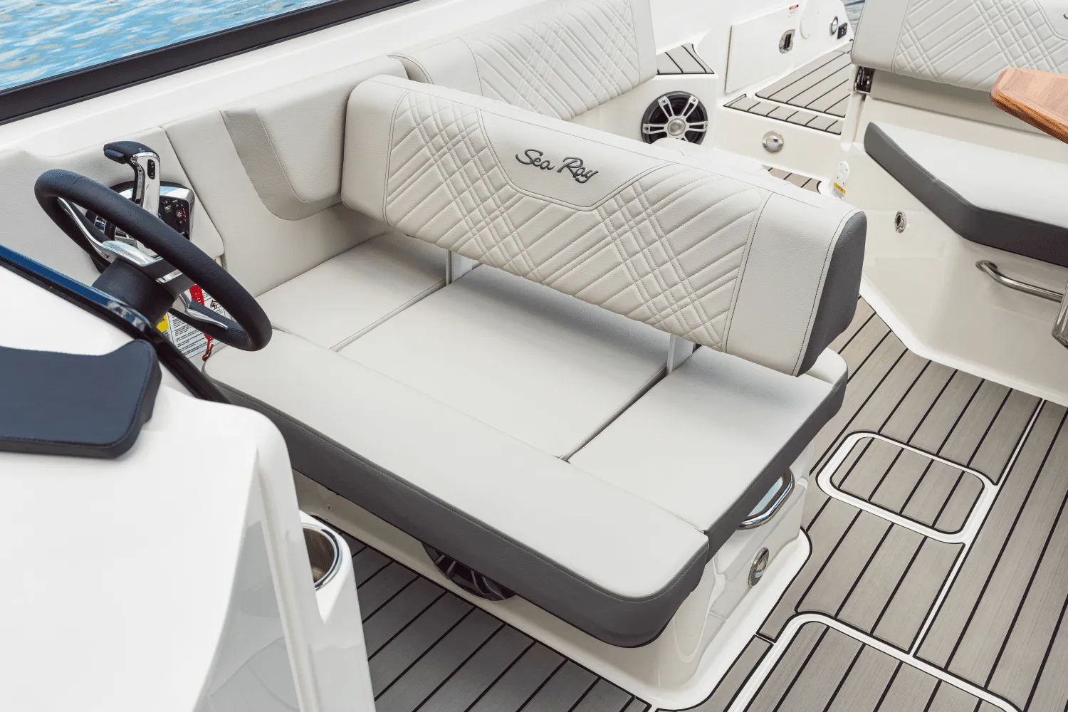2026 Sea Ray SDX 250 Image Thumbnail #57