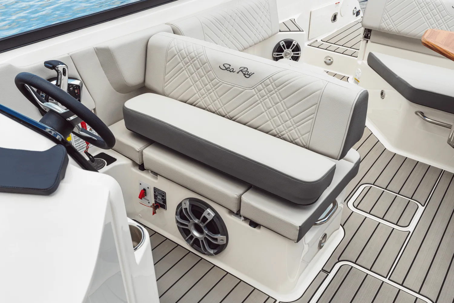 2026 Sea Ray SDX 250 Image Thumbnail #58
