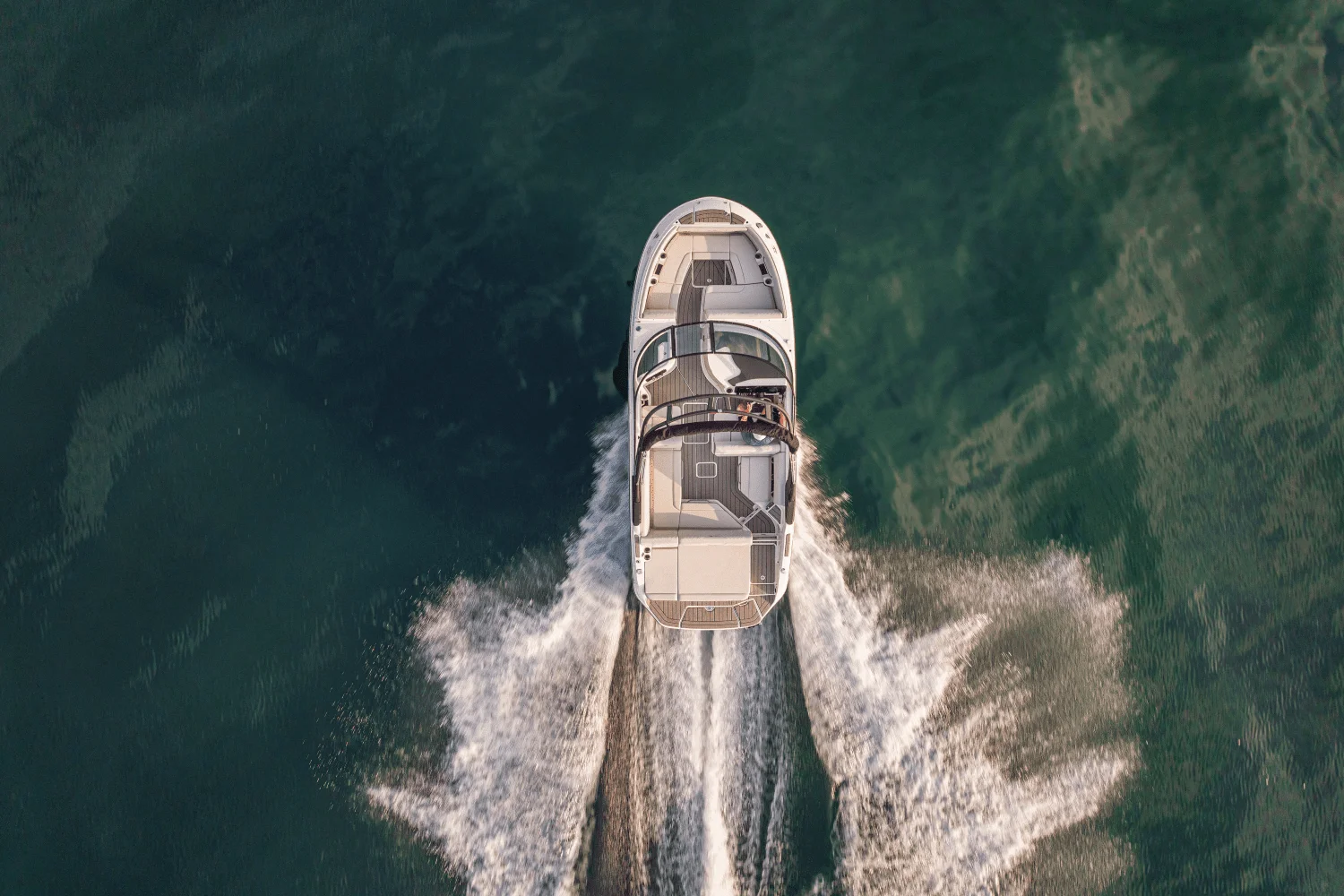 2026 Sea Ray SDX 250 Image Thumbnail #2