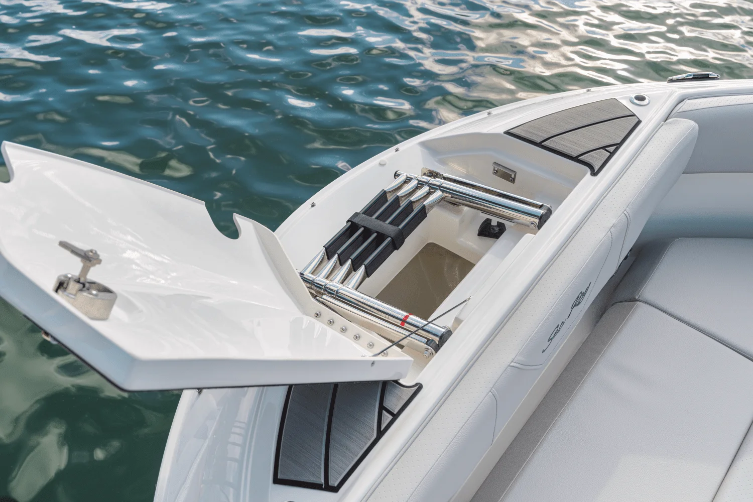 2026 Sea Ray SDX 250 Image Thumbnail #26