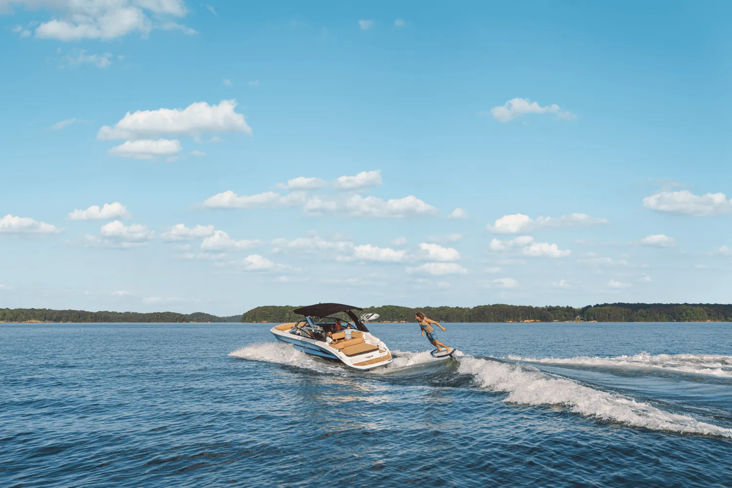 2026 Sea Ray SDX 250 Surf Image Thumbnail #13