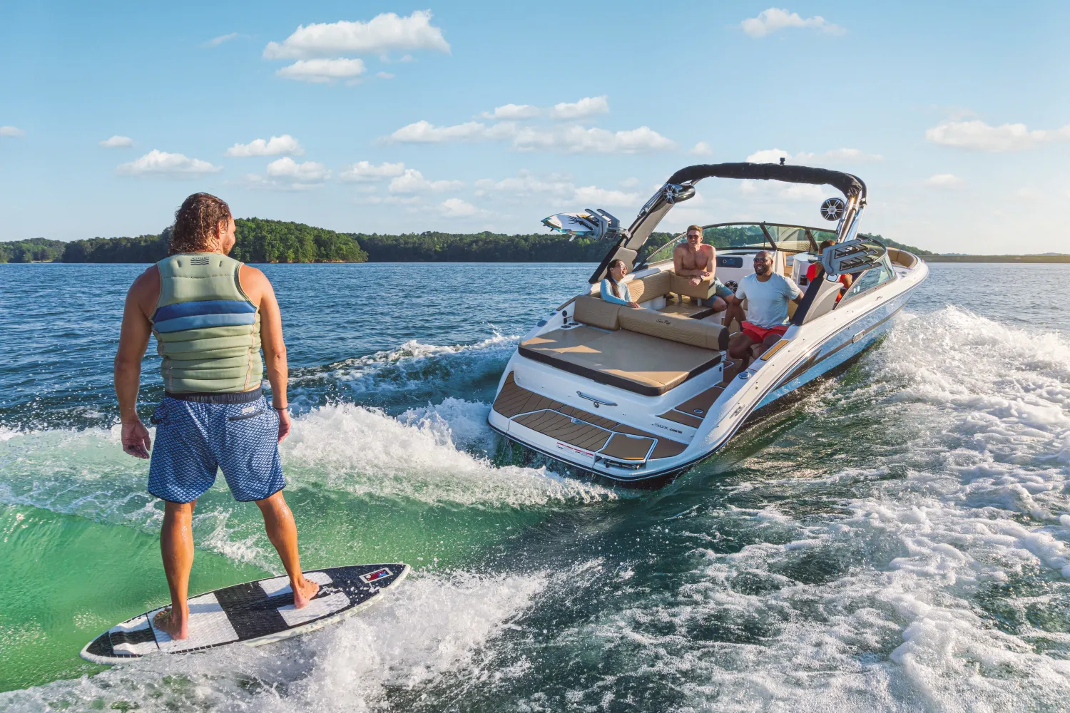 2026 Sea Ray SDX 250 Surf Image Thumbnail #6