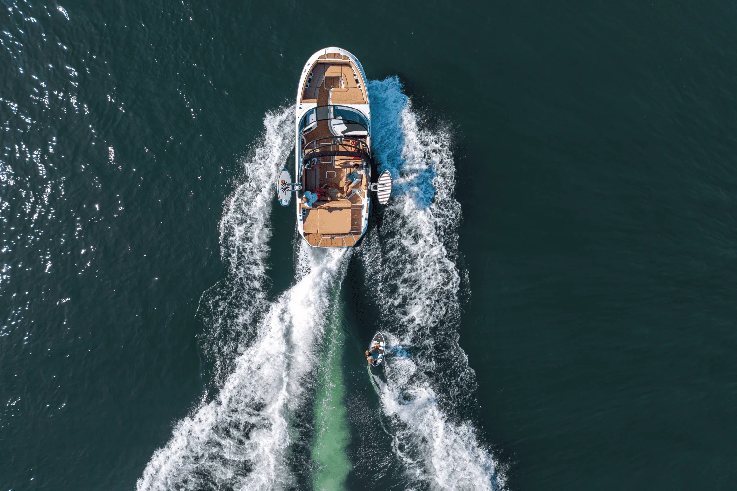 2026 Sea Ray SDX 250 Surf Image Thumbnail #8