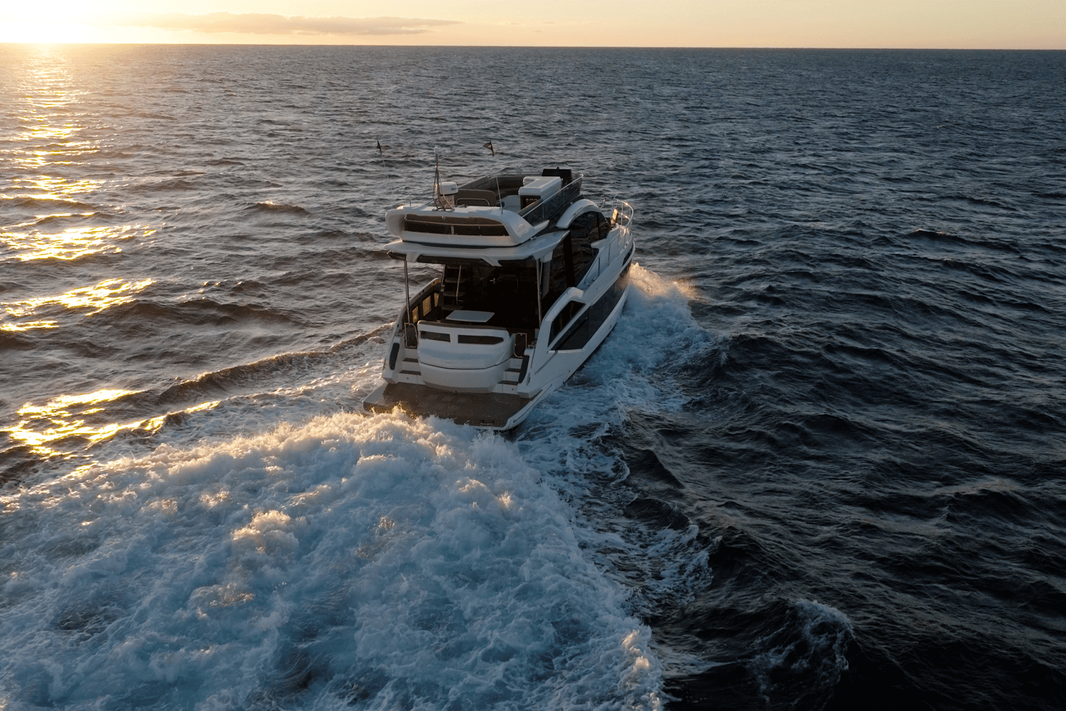 2025 Galeon 480 FLY Image Thumbnail #10