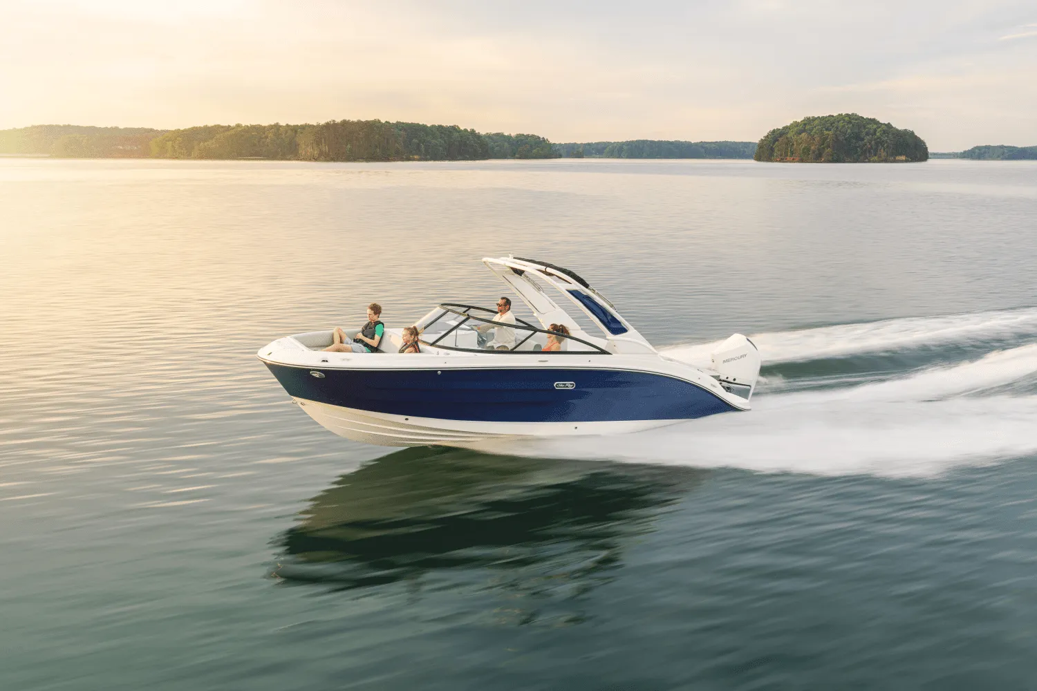 2026 Sea Ray SDX 250 Outboard Image Thumbnail #0