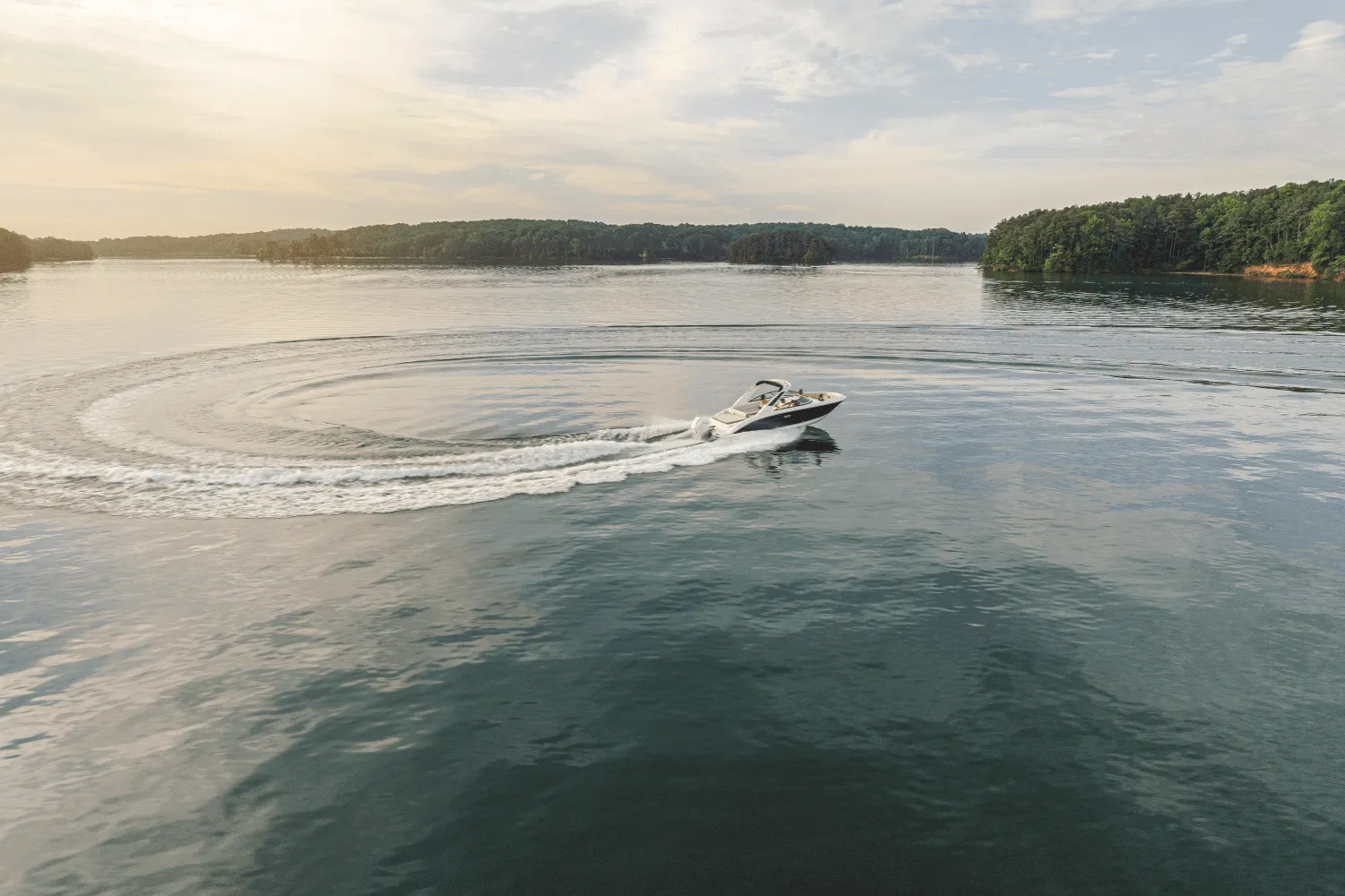 2026 Sea Ray SDX 250 Outboard Image Thumbnail #47