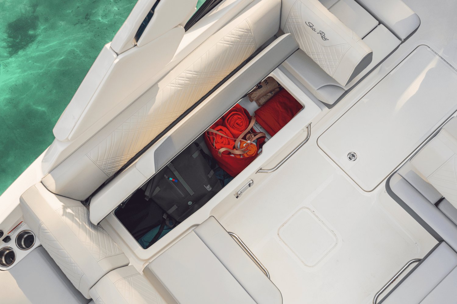 2026 Sea Ray SDX 250 Outboard Image Thumbnail #15