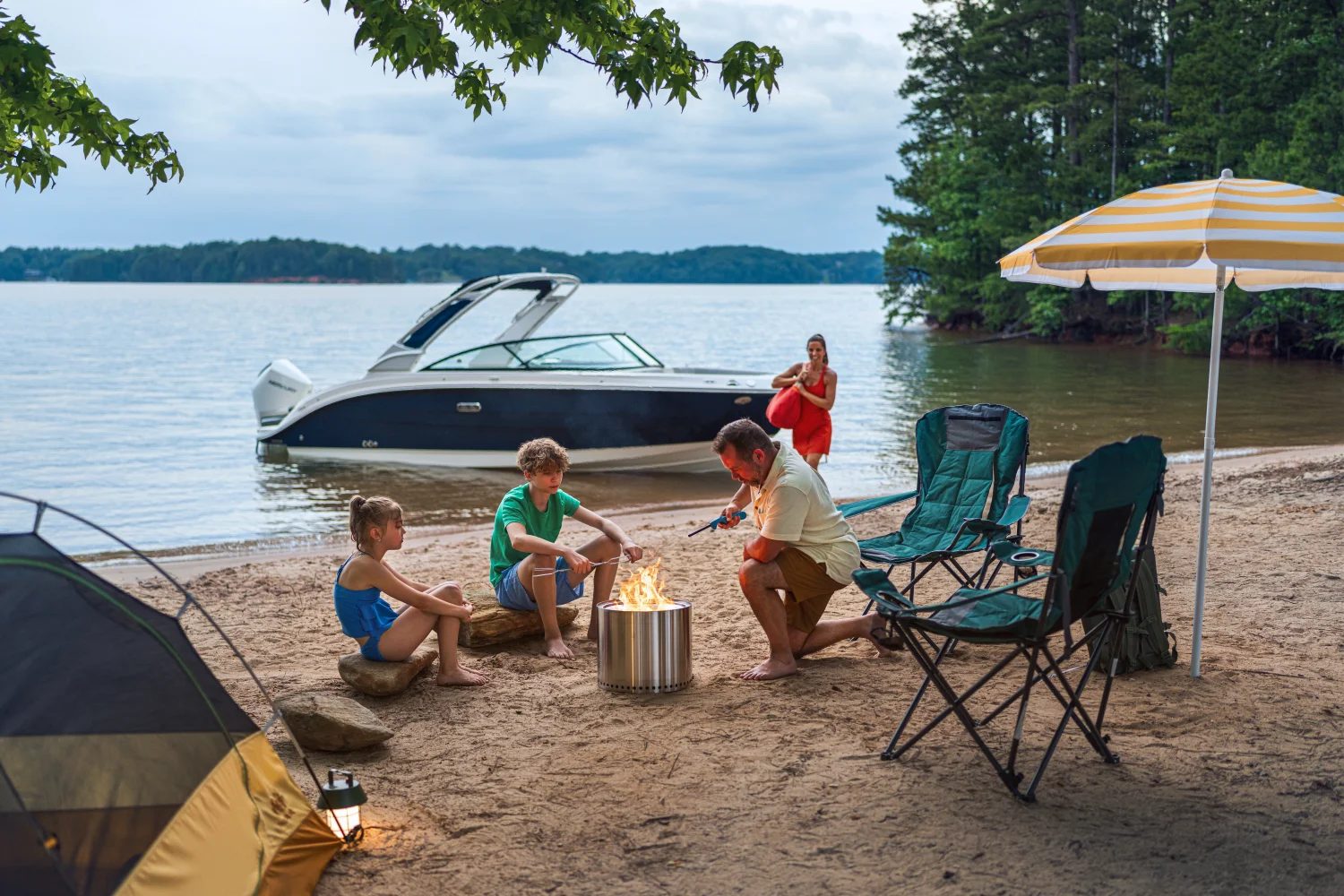 2026 Sea Ray SDX 250 Outboard Image Thumbnail #32