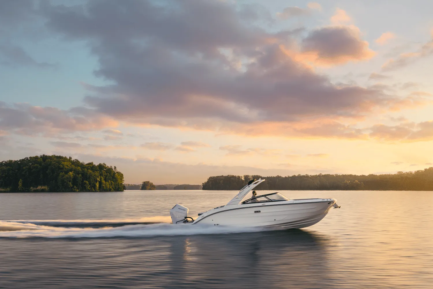 2025 Sea Ray SDX 270 Outboard Image Thumbnail #39