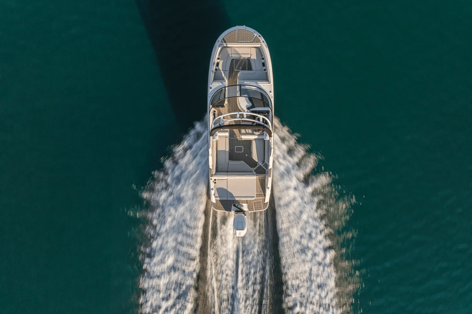 2025 Sea Ray SDX 270 Outboard Image Thumbnail #4