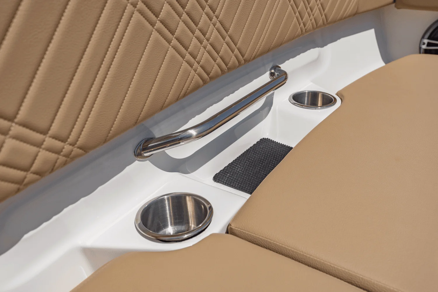 2026 Sea Ray SDX 270 Outboard Image Thumbnail #50