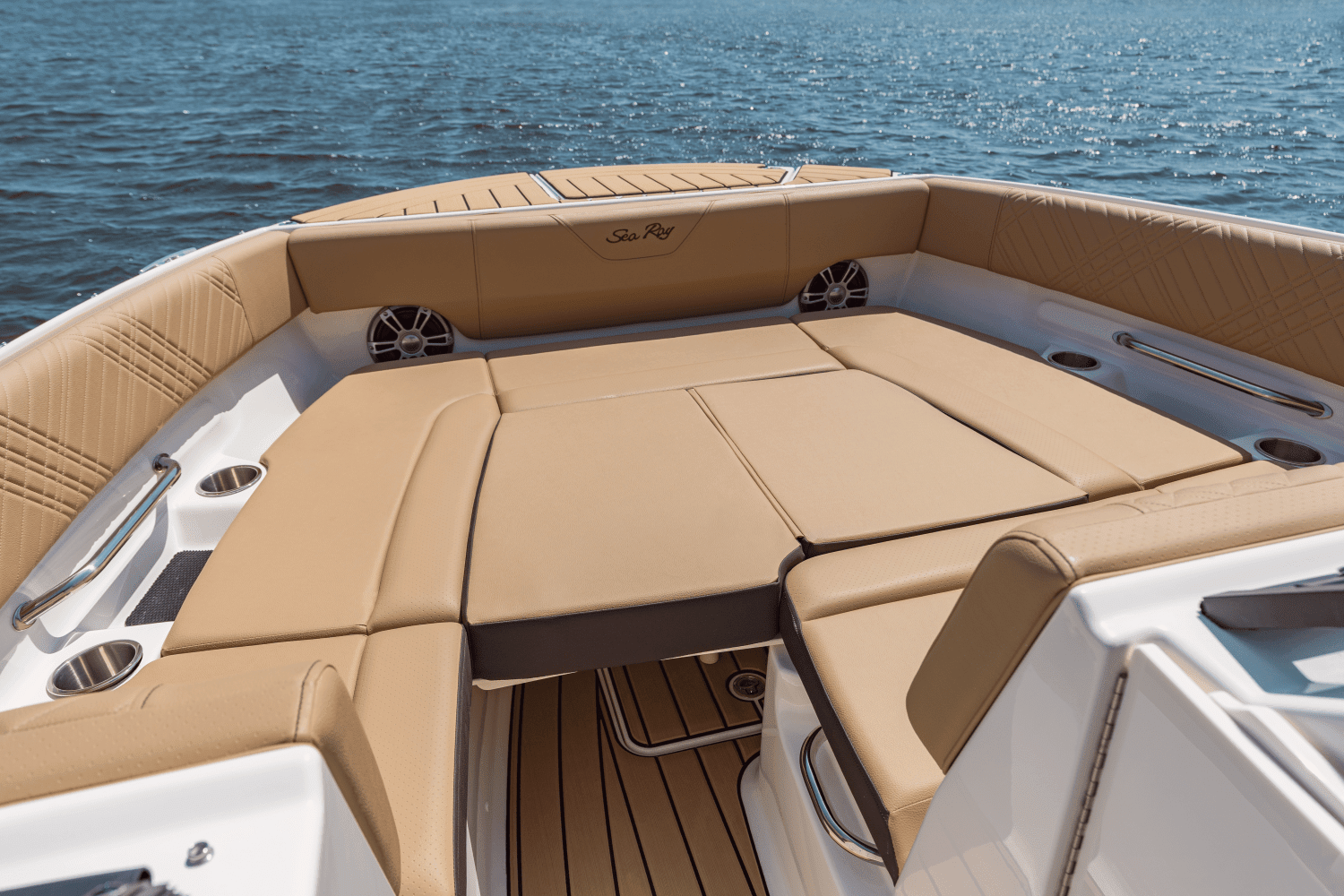 2025 Sea Ray SDX 270 Outboard Image Thumbnail #94